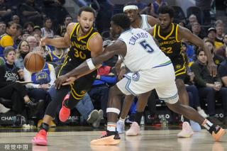 巴萨本赛季已制造对手越位230次，其中欧冠赛场6.