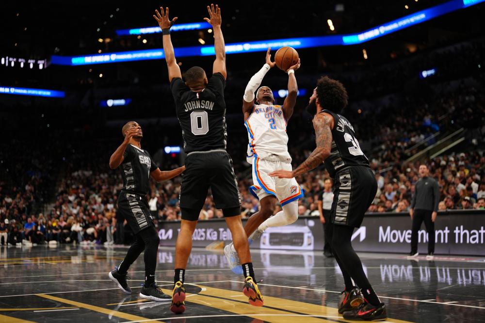 160次三双里程碑！约基奇39+10+10轻取雄鹿 MVP统治力太强大.