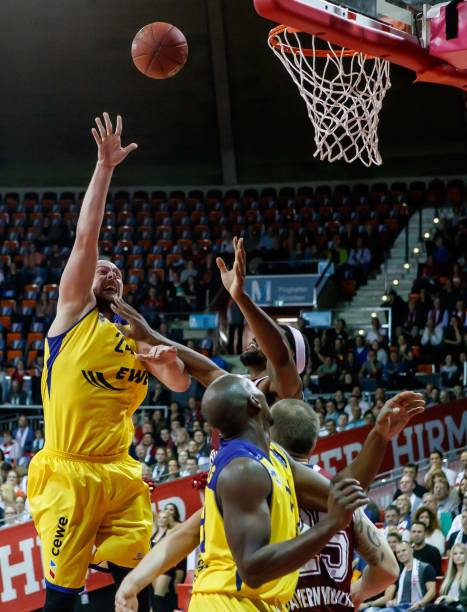 换中锋的重 换中锋的重