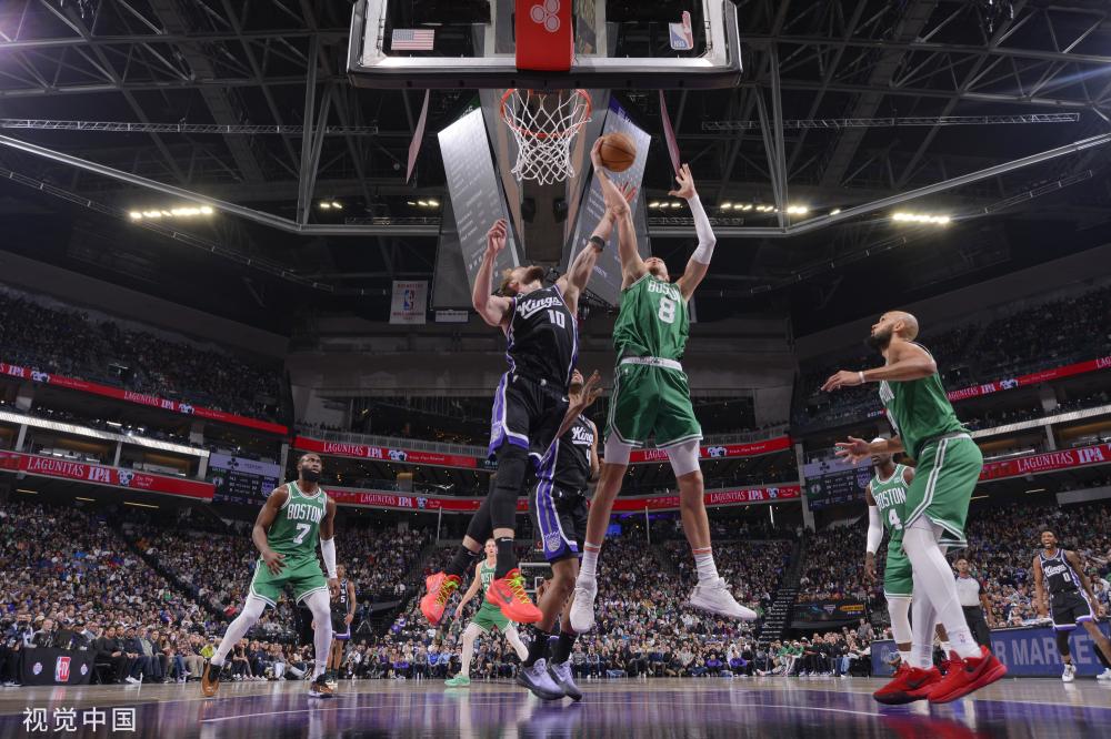 球迷们的热 球迷们的热